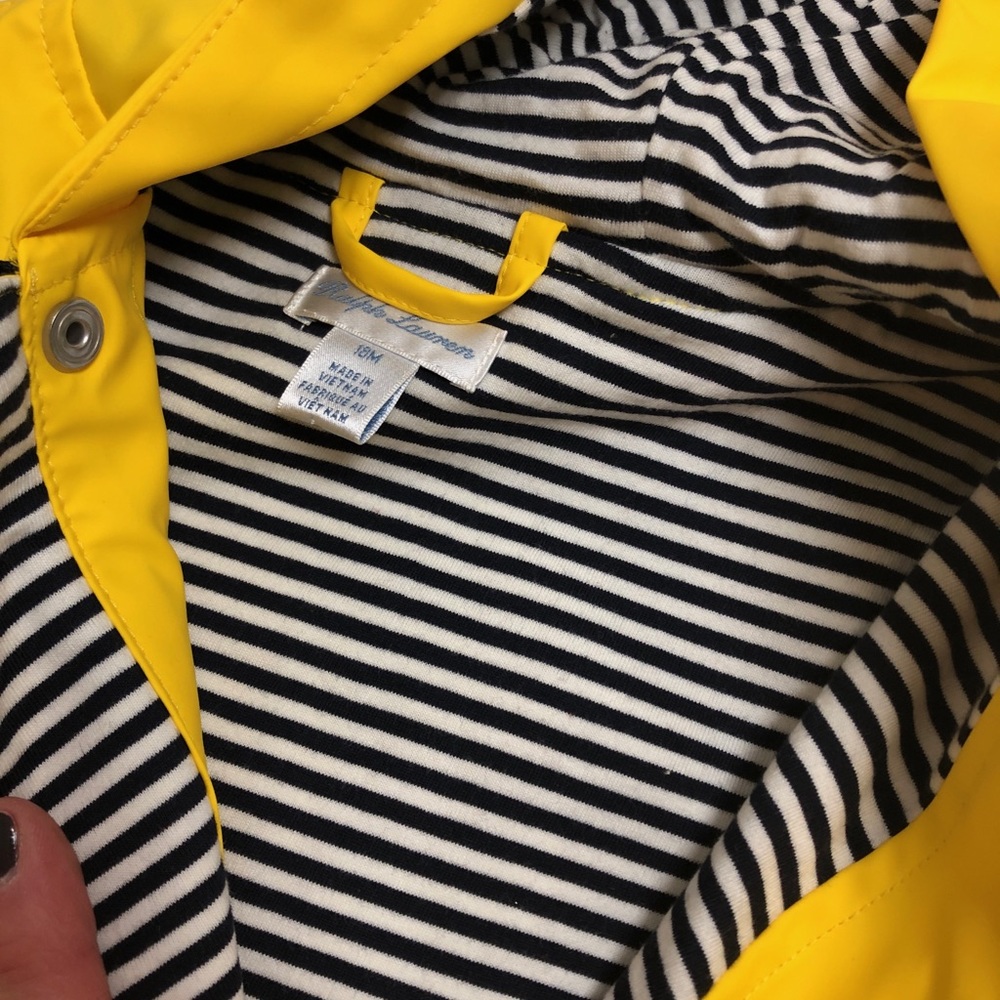 Rain coat